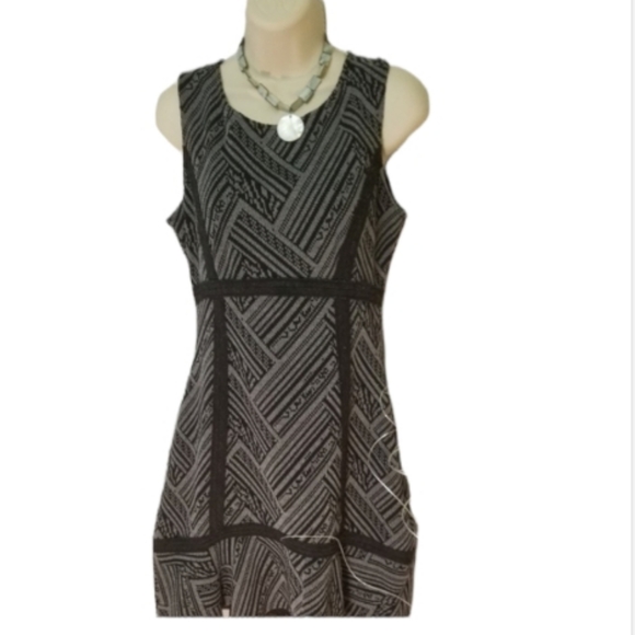 🧧Perfect Tabitha Anthropologie Dress🎊TRENDING(COPY) - Picture 5 of 11